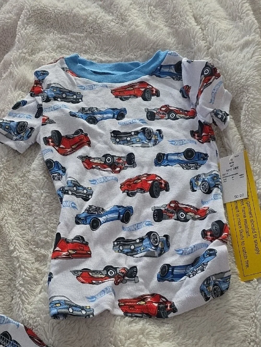 Kids' Red & Blue Hotwheels Car Print Pajama Set